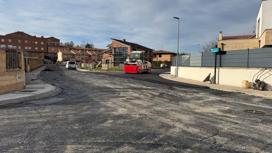 Última fase de trabajos en las calles de La Serna